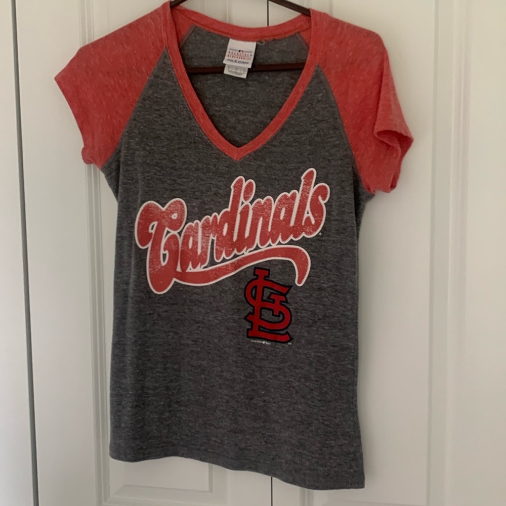 St. Louis Cardinals T-shirt with V-neck